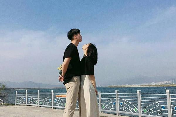 Mỗi lần người yêu của em trai đến chơi là thần kinh tôi căng thẳng-2