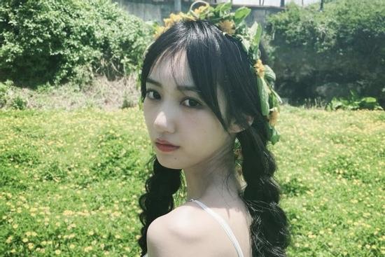 Nữ ca sĩ Nhật Bản bị tố vào khách sạn với 2 đồng nghiệp nam