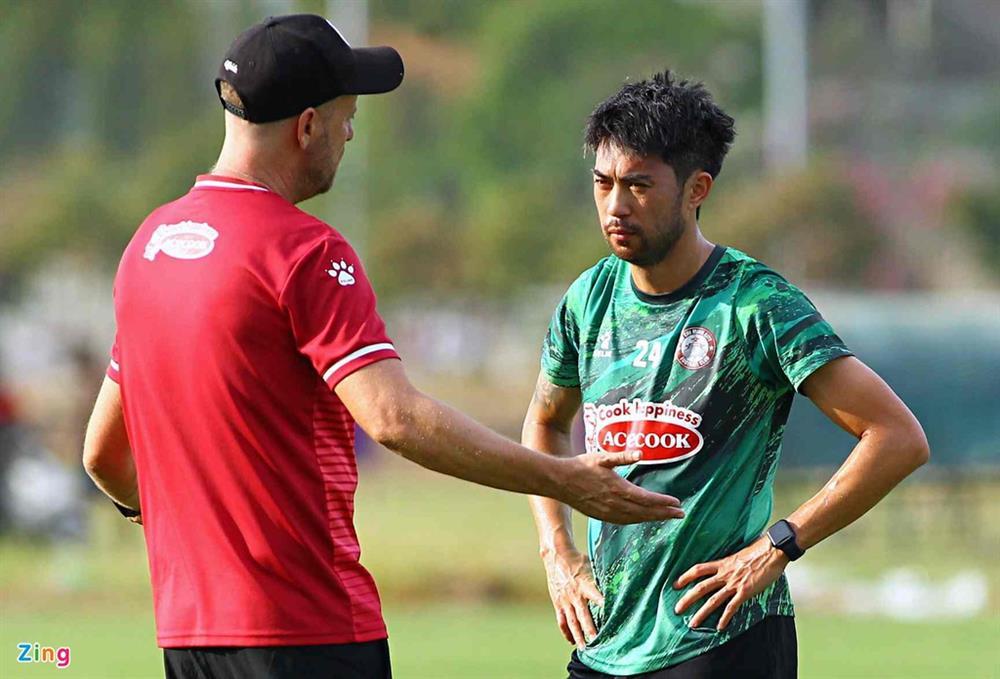 Hoàng Thịnh nghỉ tập ở CLB TP.HCM-4