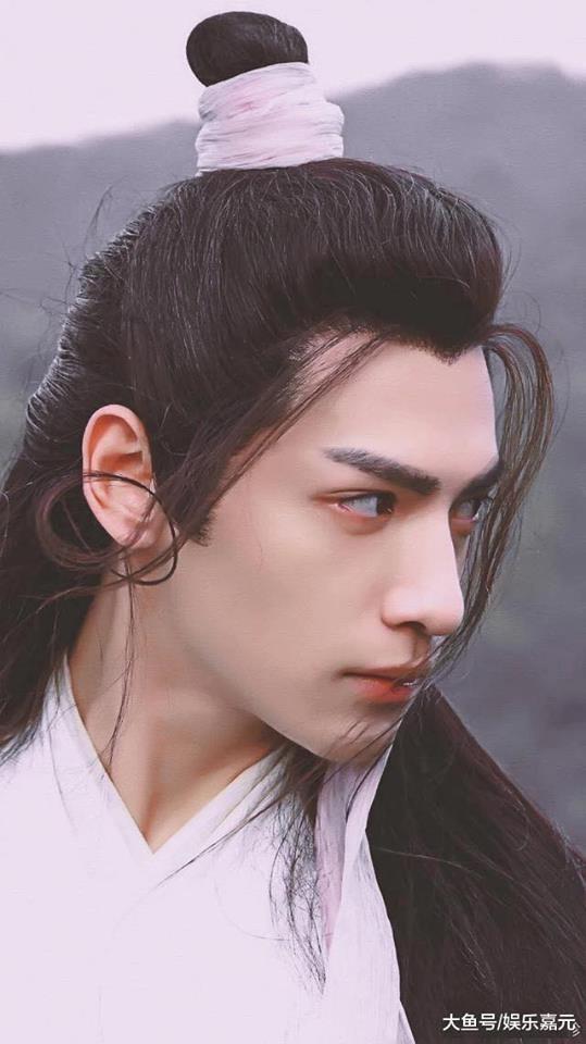 Tử vi thứ Bảy ngày 27/13/2021 của 12 con giáp: Tý cận thận ăn nói, Sửu tài chính khởi sắc-1