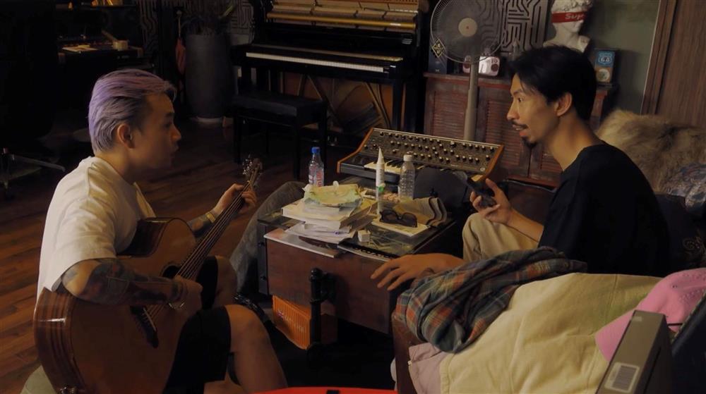 Binz kết hợp cùng Đen Vâu tung bài mới vào giờ tréo ngoe, nghe ngay để không tối cổ-3