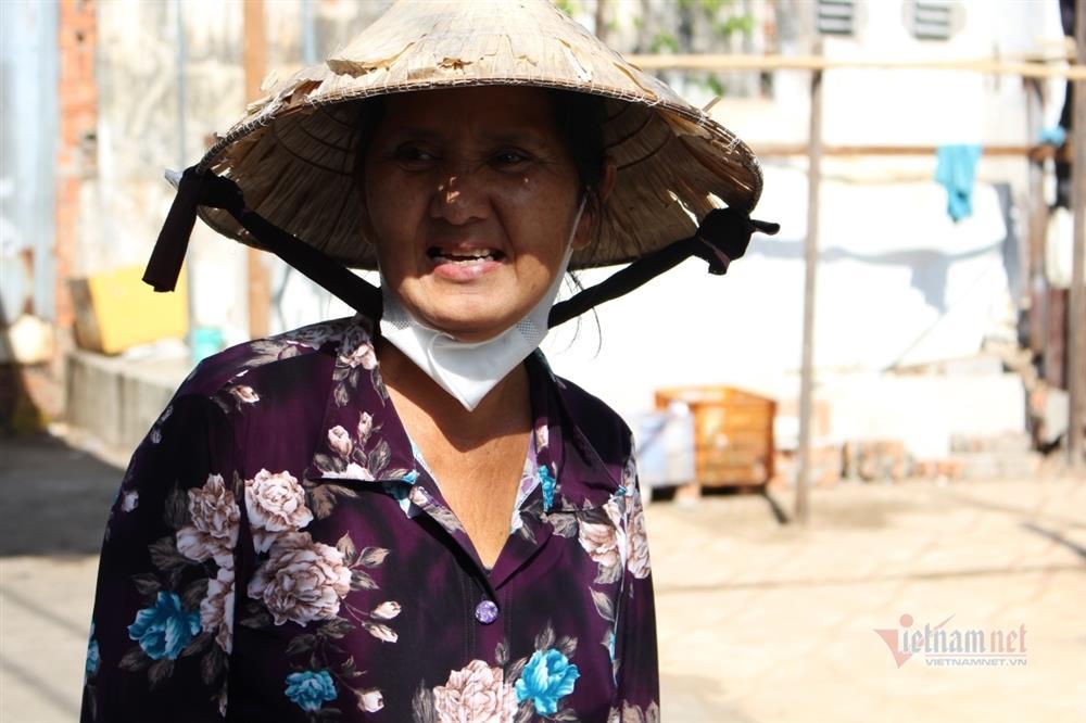 Sự thật Trấn Thành chảnh chọe với bà con hẻm quay phim Bố Già?-2