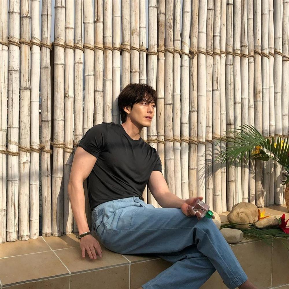 Từng suy nhược vì ung thư, Kim Woo Bin tái xuất với body đỉnh chóp-2
