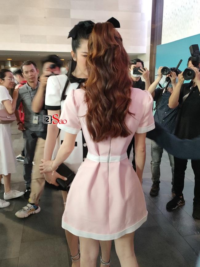 Body Nhã Phương 360 độ: Góc nào cũng tong teo đến thảm thương-5