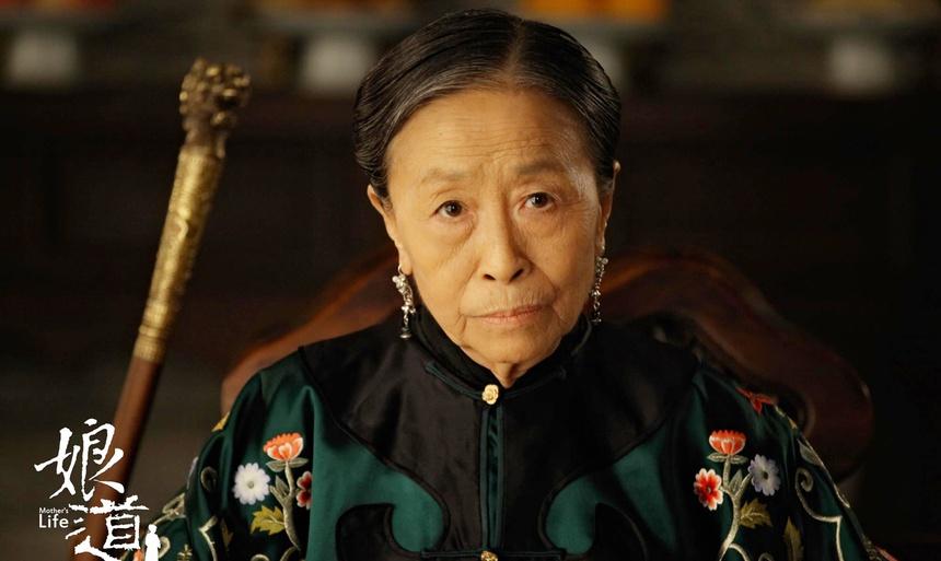 Những ngày cuối đời cô đơn của nữ diễn viên Hoàn Châu Cách Cách-4