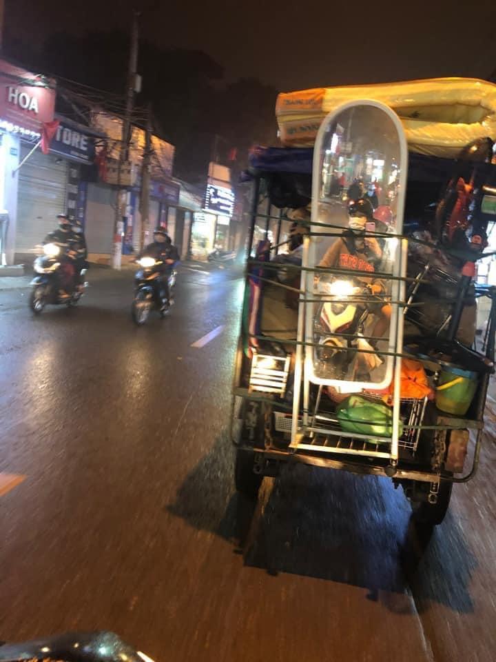 Loạt ảnh cao thủ không bằng tranh thủ của các thánh thích tự sướng-11