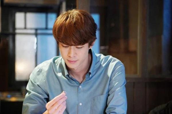 Quyết bỏ vợ để cưới nữ thần từng yêu đơn phương 8 năm và cái kết đau lòng-2