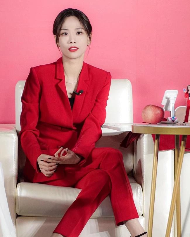 Mỹ nhân mặc suit đẹp nhất Cbiz: Đi đâu cũng diện và diện chất đét-7