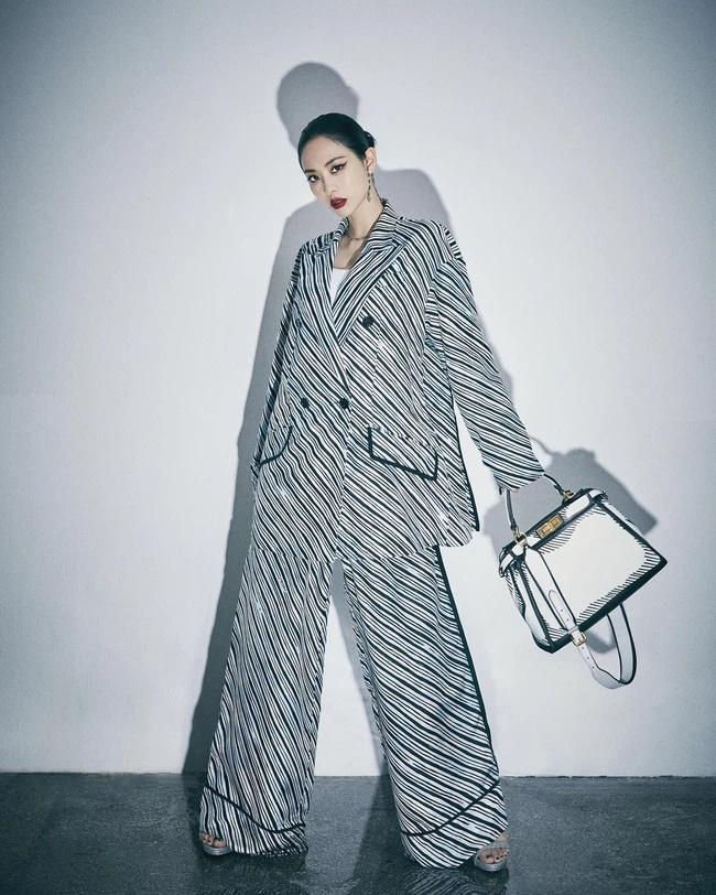 Mỹ nhân mặc suit đẹp nhất Cbiz: Đi đâu cũng diện và diện chất đét-9