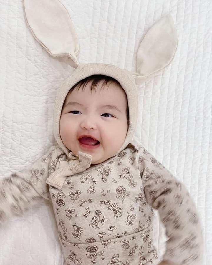 Xỉu up xỉu down với biểu cảm của con gái Đông Nhi-3