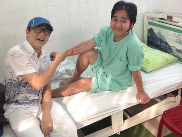 Anh trai Thành Lộc: Đem đồng hồ đi cầm, tiêu tiền của học trò và nằm khóc-3