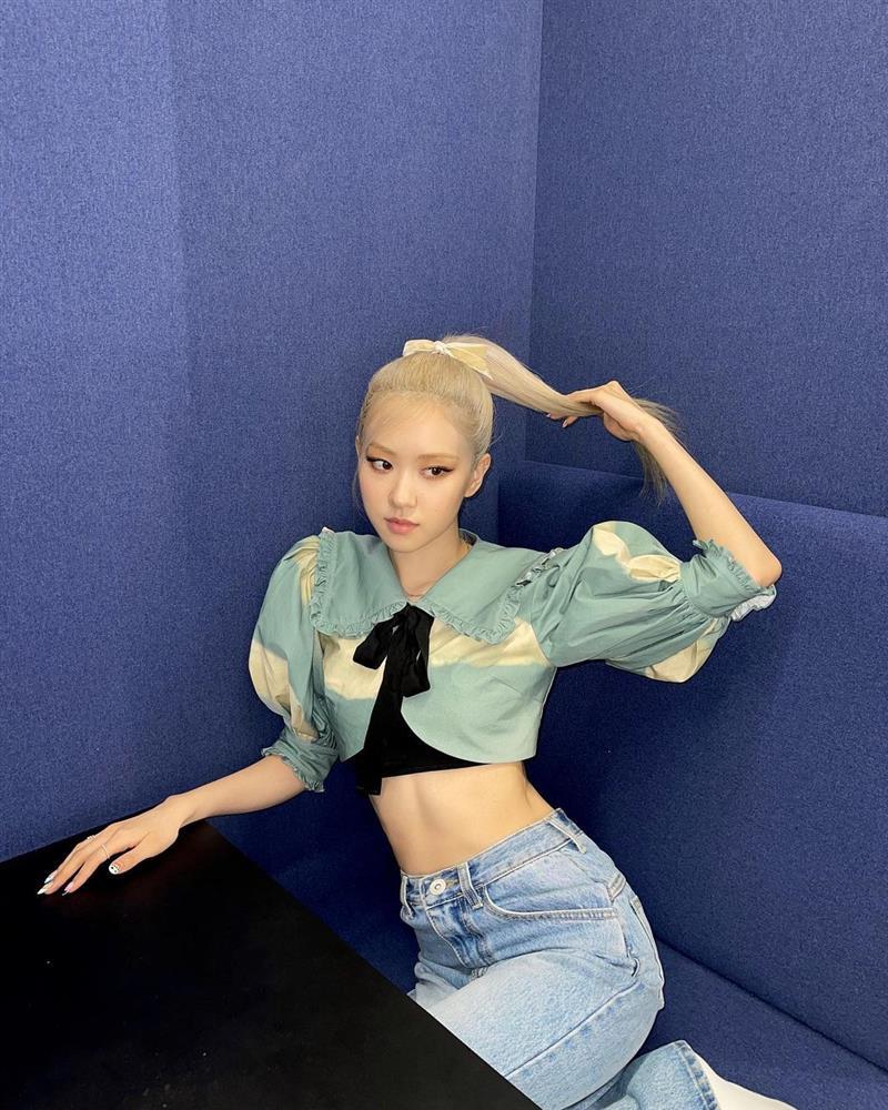Style sao Hàn: BLACKPINK Rosé đọ eo mini với Han Ye Seul-2
