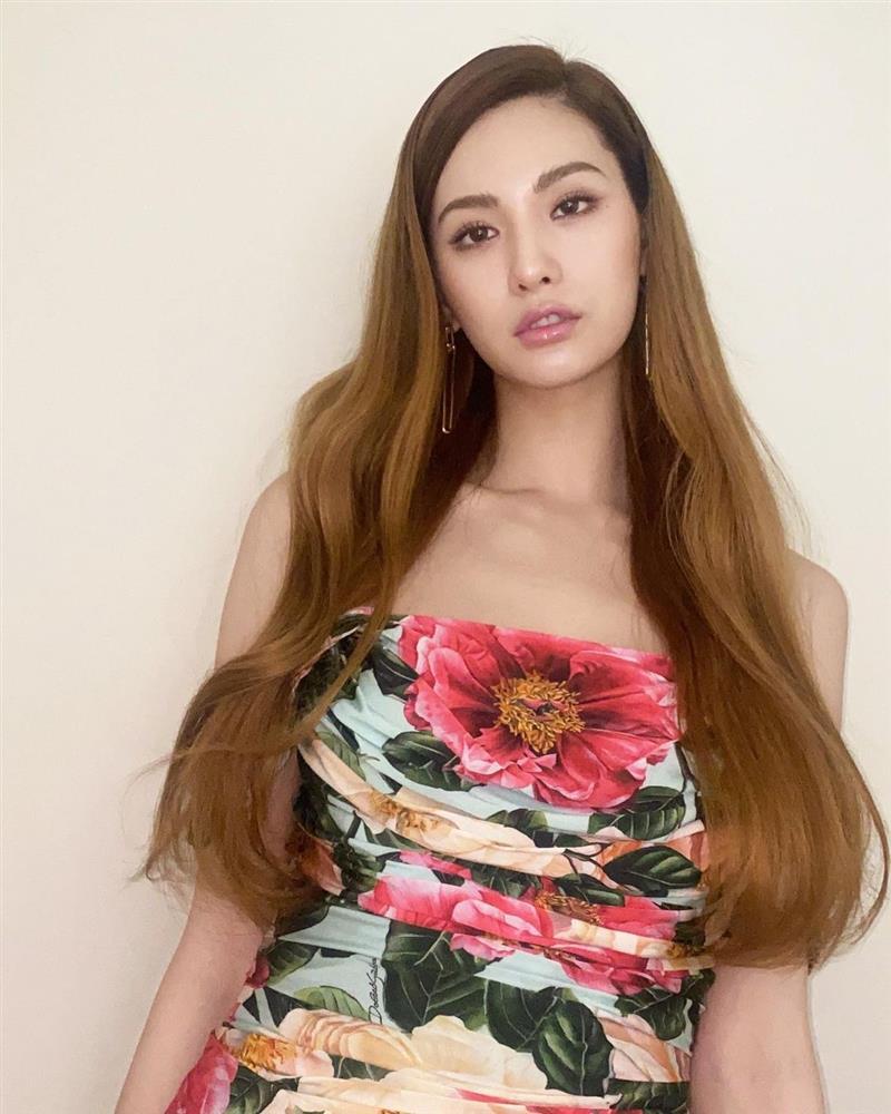 Style sao Hàn: BLACKPINK Rosé đọ eo mini với Han Ye Seul-8