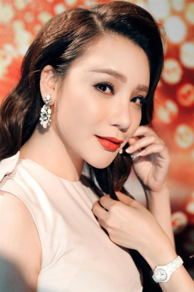 Những bộ phận bị cho biến dạng vì phẫu thuật thẩm mỹ của sao Việt-3