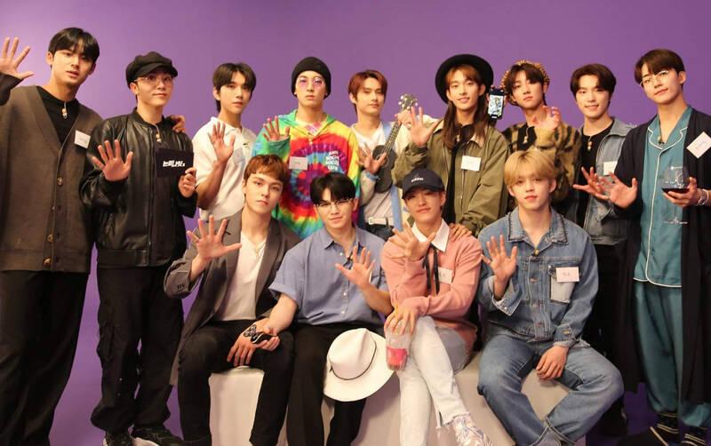 SEVENTEEN xác nhận biểu diễn ca khúc “HIT” trên chương trình “The Ellen DeGeneres Show”. Trước đó, nhóm cũng đã biểu diễn trên các chương trình của Mỹ như “The Late Late Show with James Corden” và “The Kelly Clarkson Show”.