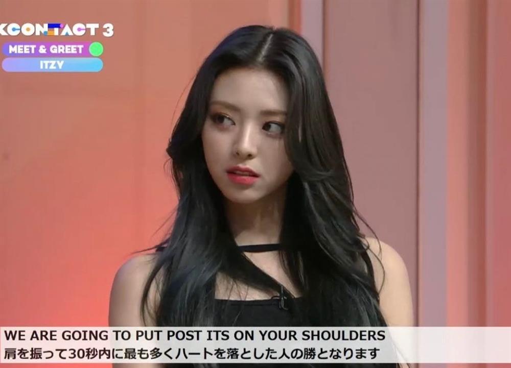 Sốt xình xịch visual bất chấp mọi loại cam nhòe nhoẹt của em út ITZY-6