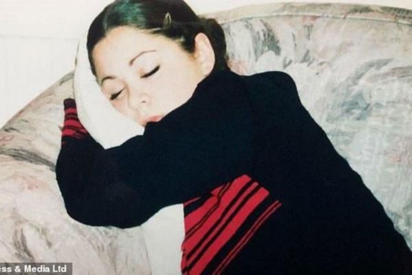 Người phụ nữ cứ gặp trai đẹp là ngất xỉu-2