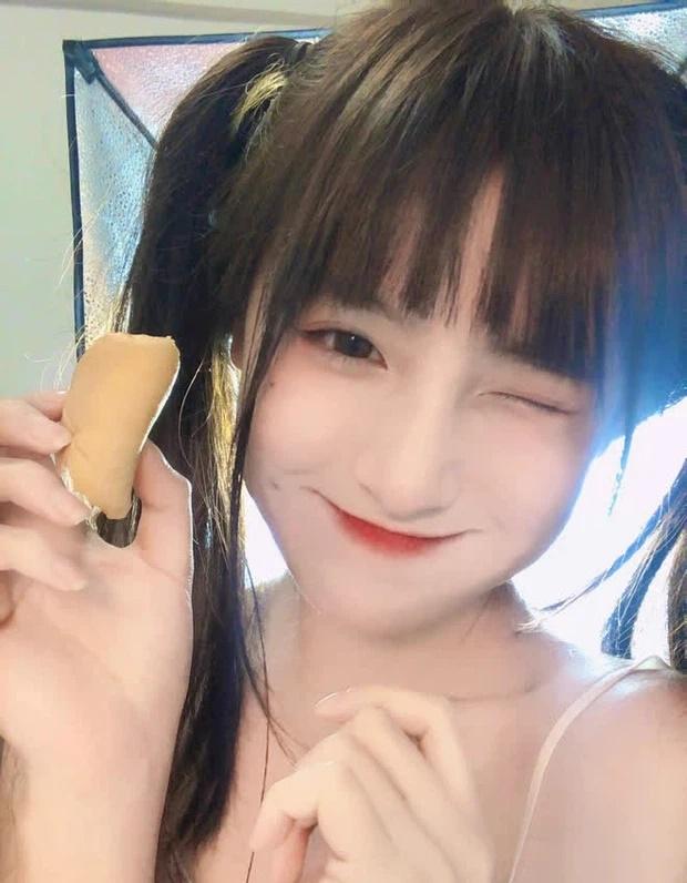 Ảnh hot girl mang tính chất minh họa: Sai một li đi một nữ thần-7