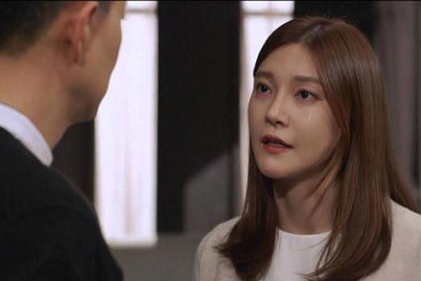 1 ngày trước đám cưới, chú rể chuyển khoản cho tình cũ 3 triệu-3