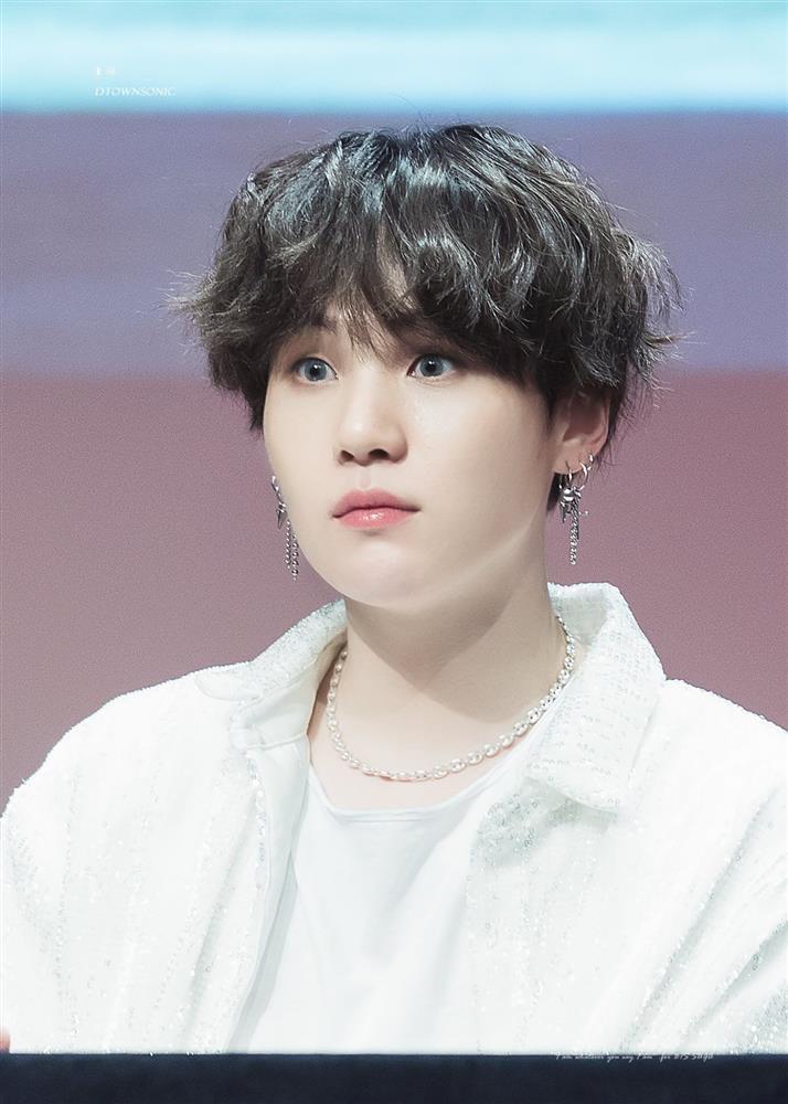 Nếu cô gái này chưa lấy chồng, Suga BTS chắc chắn đã bị vớt-1