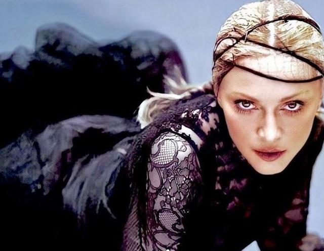 Choáng với ảnh nóng táo bạo của diva 63 tuổi Madonna-5