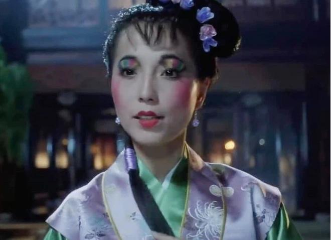 Mỹ nhân Châu Tinh Trì: Vào viện tâm thần vì sắp mặc váy cưới thì hôn phu mắc bệnh-4