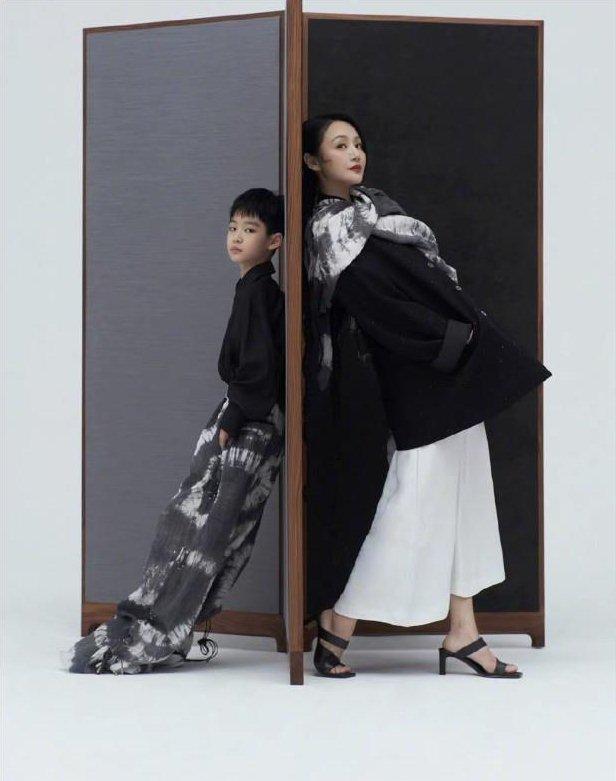 Con trai đệ nhất mỹ nhân cổ trang Tào Dĩnh ra dáng soái ca-5