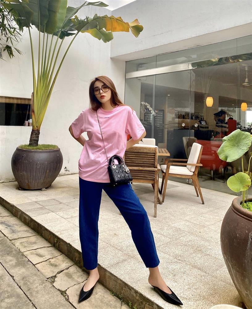 Đi biển không mặc bikini, Kỳ Duyên vẫn đẹp rạng ngời nhờ item này-14