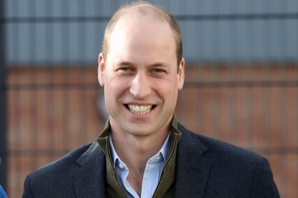 Hoàng tử William hói đầu hấp dẫn nhất thế giới, The Rock yêu cầu kiểm tra lại-1