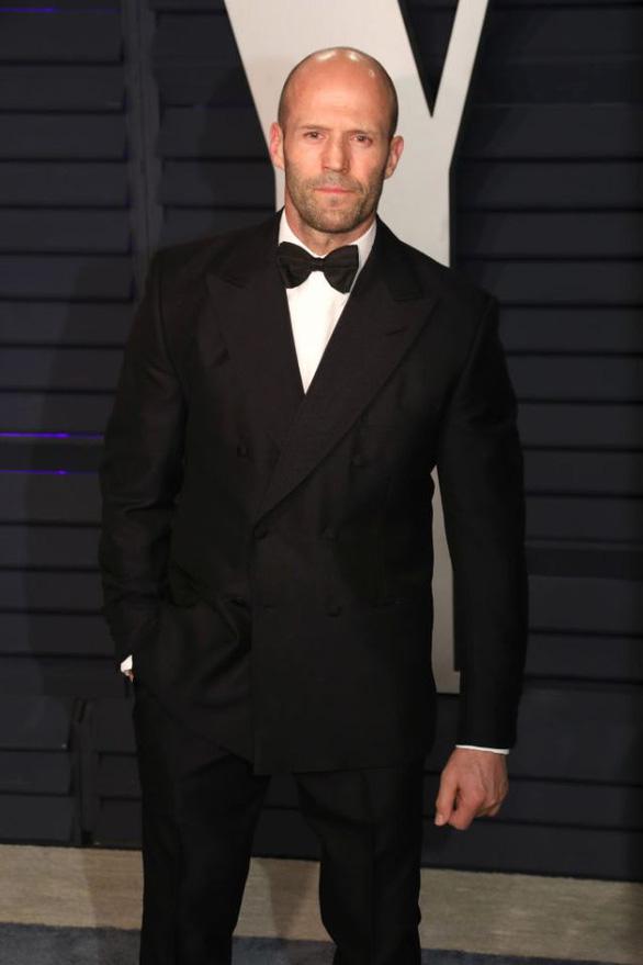 Hoàng tử William hói đầu hấp dẫn nhất thế giới, The Rock yêu cầu kiểm tra lại-5