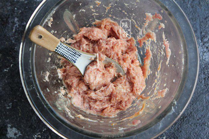 Thịt băm xào với ngồng tỏi lạ miệng lại trôi cơm-2