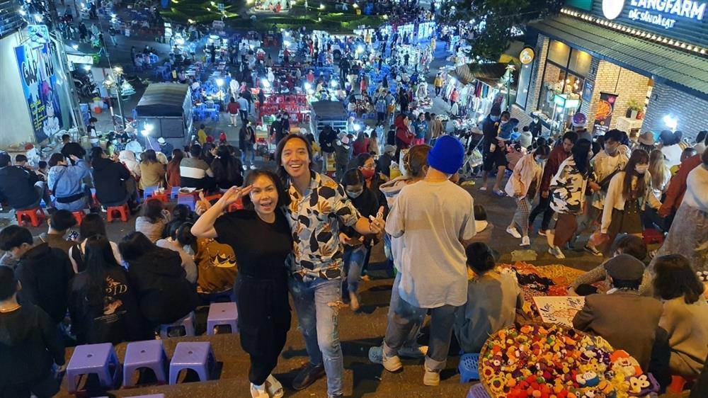 Loạt ảnh tình bể bình của vợ chồng Việt Hương khi đoàn tụ-3