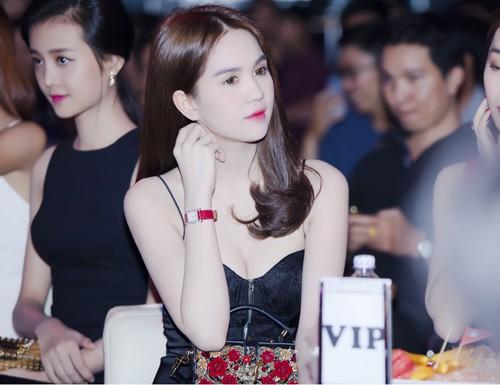 Ngắm bộ sưu tập đồng hồ 13 tỷ của Ngọc Trinh trước khi bị trộm xơi-8