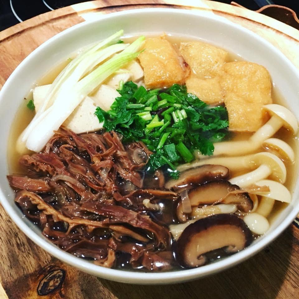 Mẹ Việt ở Pháp chia sẻ những đĩa cơm chay đơn giản nhưng vẫn đủ dinh dưỡng-3