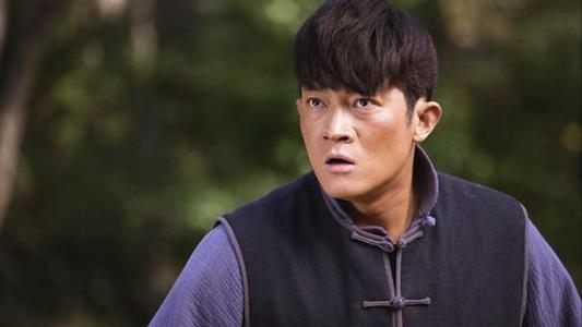 Sao nam dính vợ đến mức đóng phim không cần cát-xê, chỉ cần được mang vợ theo cùng-9