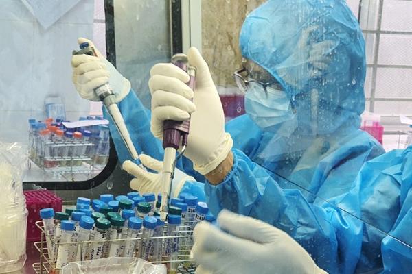 Hà Nội ghi nhận 1 ca tái dương SARS-CoV-2 sau 13 ngày xuất viện-1