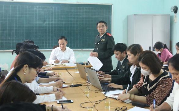 Vụ cô giáo tố bị trù dập ở Quốc Oai: Bộ Giáo dục và Đào tạo yêu cầu giải quyết-4