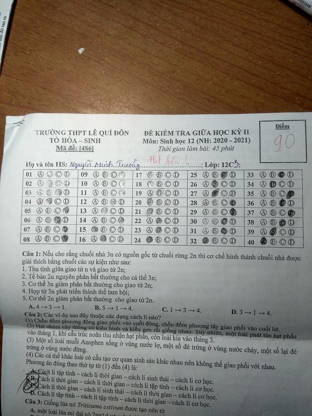 Bài kiểm tra được 9 điểm, cô giáo phê một câu khiến học sinh giật mình-1