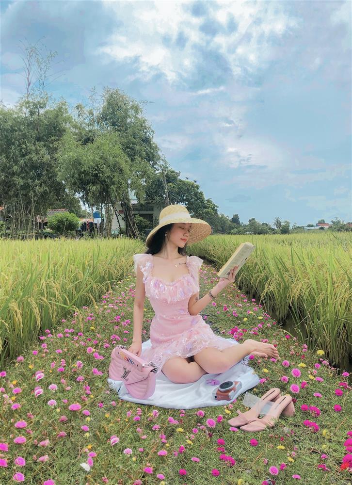 9x xinh đẹp cứ đến mùa hoa là lại hóa thân thành công chúa-13