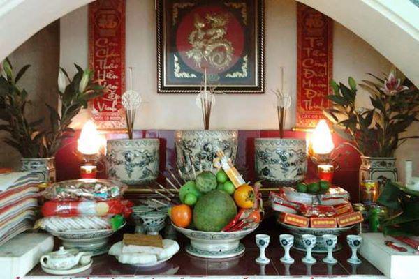 Bàn thờ có 5 dấu hiệu này là đại kỵ, gia chủ sửa ngay kẻo gia đạo khắc khẩu-1