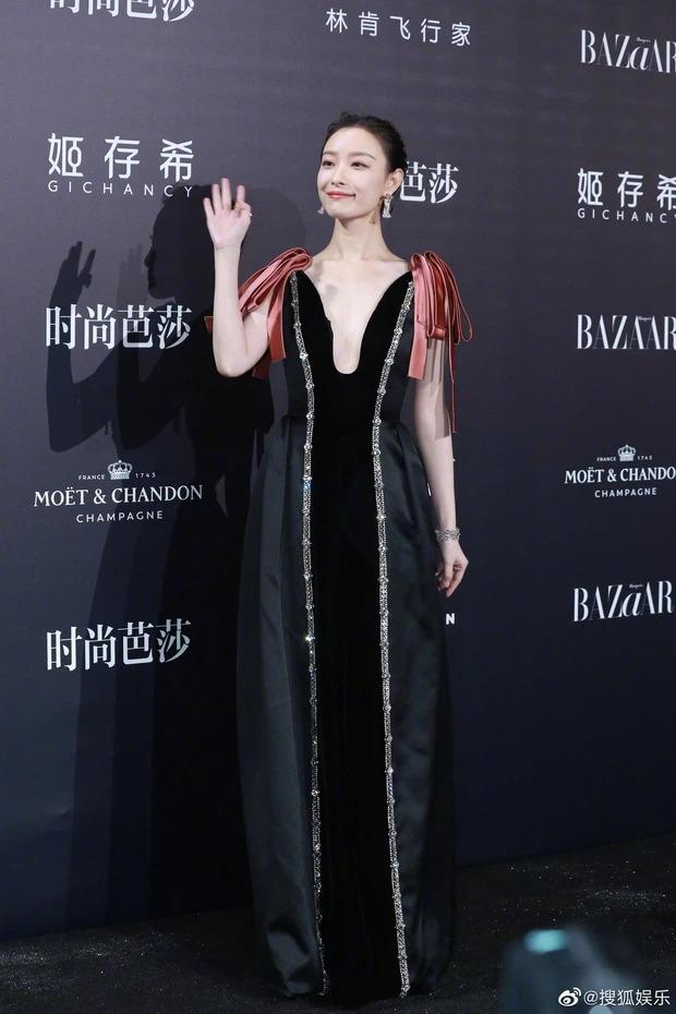 Thảm đỏ Bazaar Icons: Angela Baby tuột dốc visual, Dương Tử gây thất vọng-14