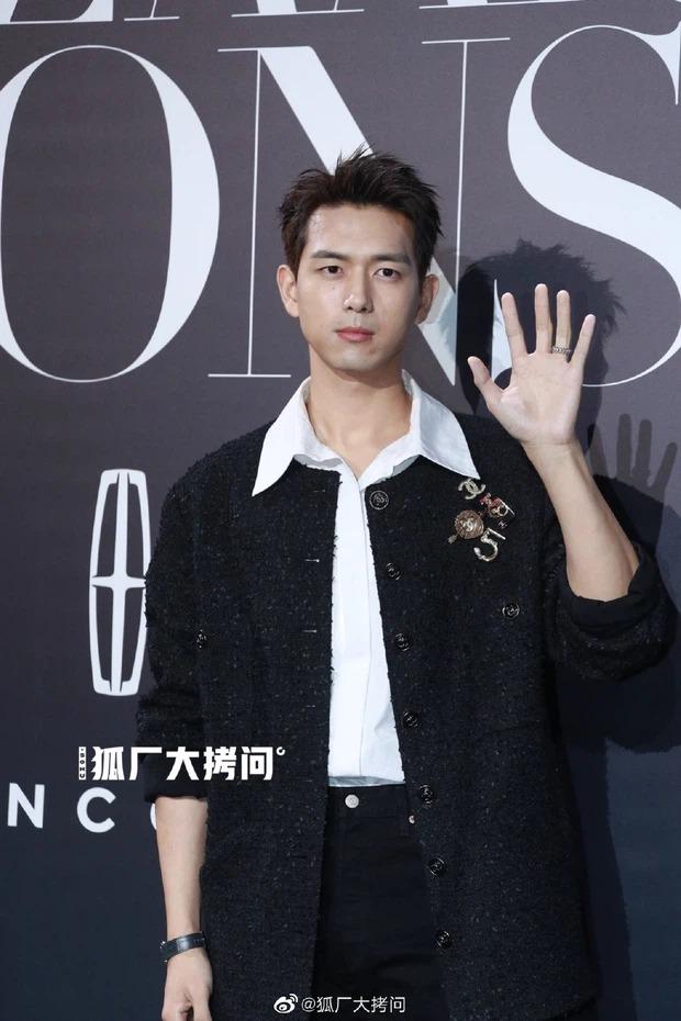 Thảm đỏ Bazaar Icons: Angela Baby tuột dốc visual, Dương Tử gây thất vọng-17