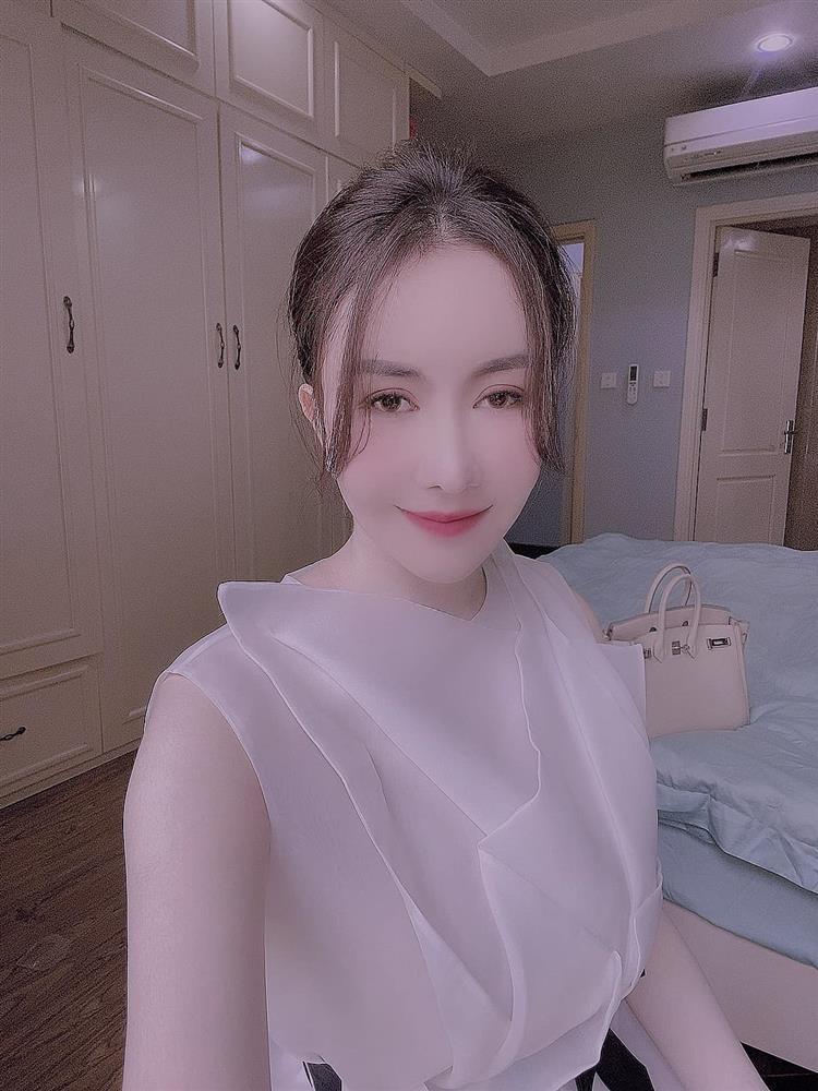 Hotgirl 3 đời chồng khuyên chị em lấy ít chồng thôi, con cái đỡ khổ-4