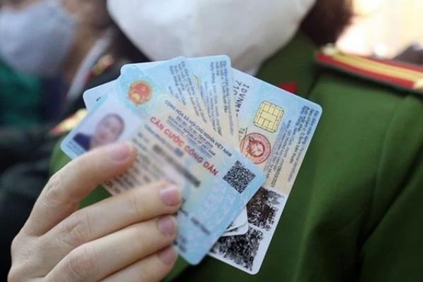 Nguồn gốc của hàng nghìn CMND Việt rao bán trên mạng-3
