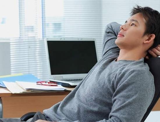 4 kiểu người đàn ông không có chí tiến thủ, phụ nữ yêu mù quáng khổ cả đời-2