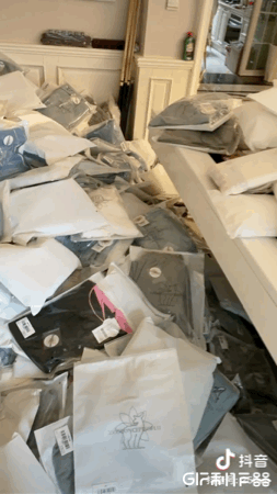 Đại gia dốc 30 tỷ theo đuổi Lý Tiểu Lộ là ai?-5