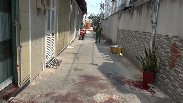 Thanh niên cắt cổ người tình, té ngã dao đâm ngược tử vong tại chỗ-1