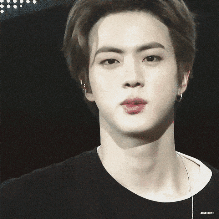 Cá tháng Tư, Jin BTS lên hot trend với loạt ảnh chưa qua chỉnh sửa-1