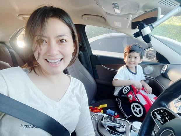 Ngọc Lan than mập vì cán mốc 60kg, diện bikini vẫn bão like-5