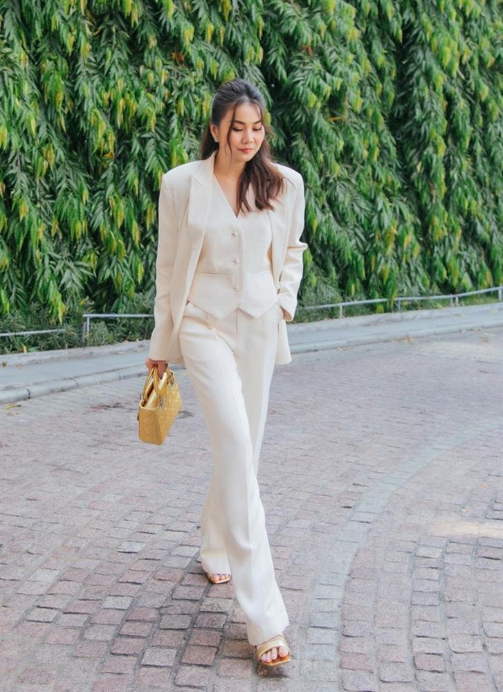 Lệ Quyên - Phạm Quỳnh Anh lên đồ hack tuổi như gái xuân thì-7